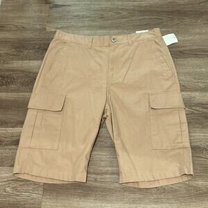 Men’s BP. Cargo Shorts Sz Medium Tan 2 Front Side Pockets 2 Side Velcro Pockets